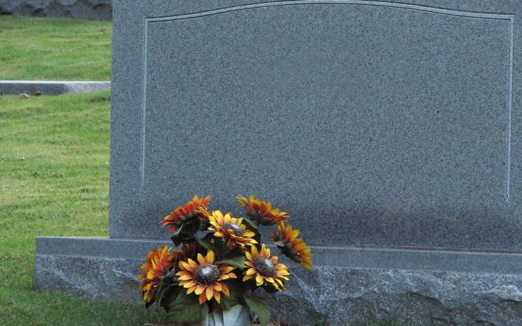 blank-grave-headstone